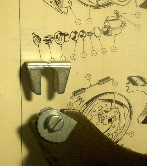 BRAKE ADJUSTER (Snail Cam & Mask) (FRONT or REAR) x1 (Morris J Type & JB Van) (1949- 61)
